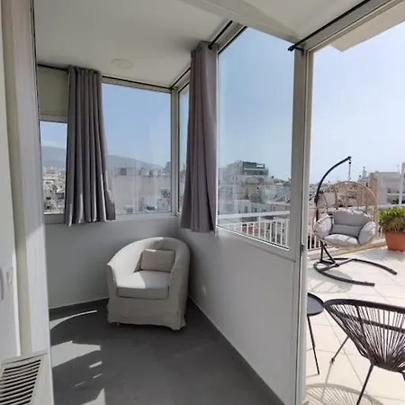 Panathenaic & Acropolis View - Jacuzzi Penthouse Apartment